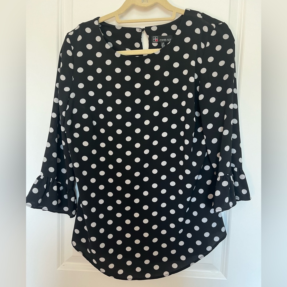 Carré Noir Small Black and White Polka Dot Blouse Three Quarter Length Sleeves